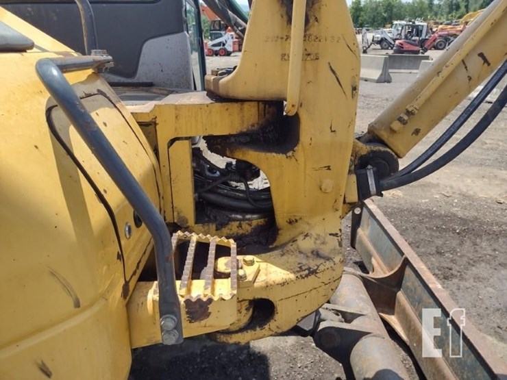 2007-komatsu-pc78mr-6-image-23