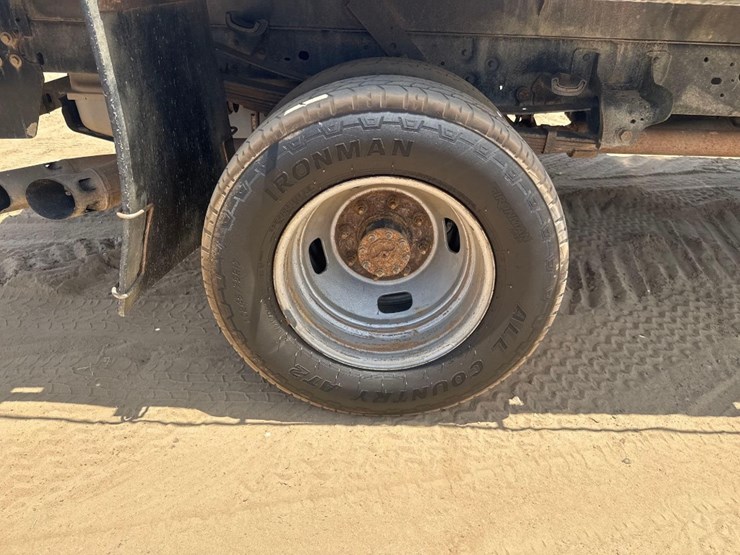 2014-ford-f350-image-12