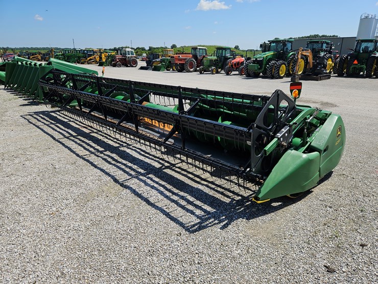 2012-john-deere-625f-image-1