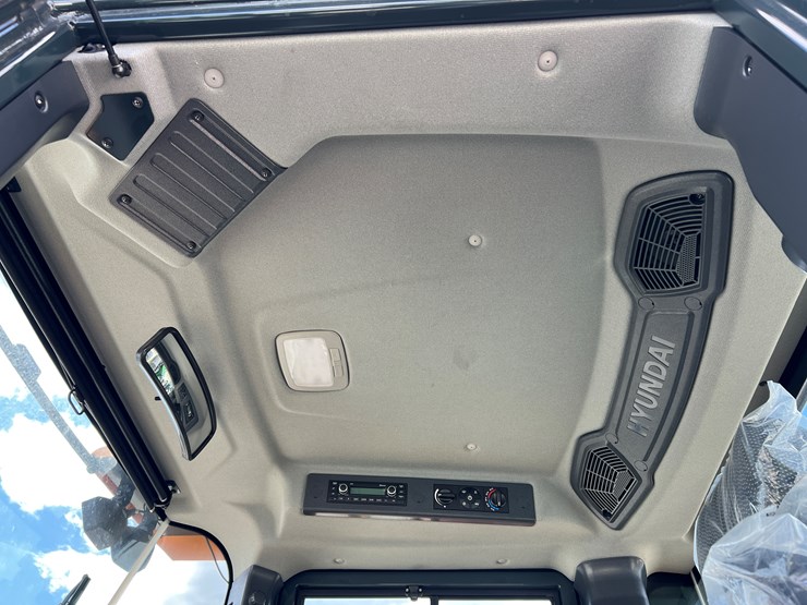 2023-hyundai-hl930a-image-9
