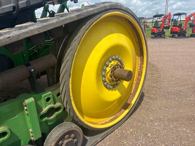 2013-john-deere-8360rt-image-11