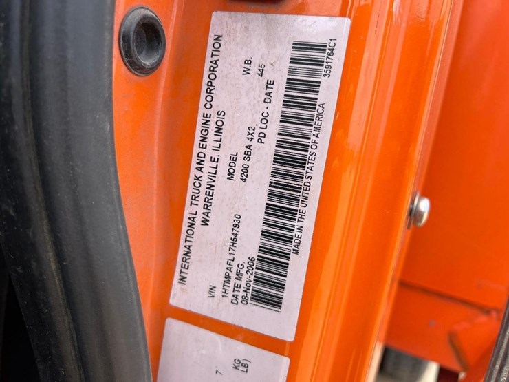 2007-international-durastar-4200-image-31