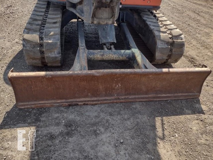 2013-hitachi-zx50u-5n-image-21
