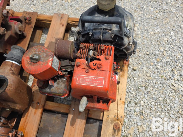homelite-gas-powered-pump-image-4