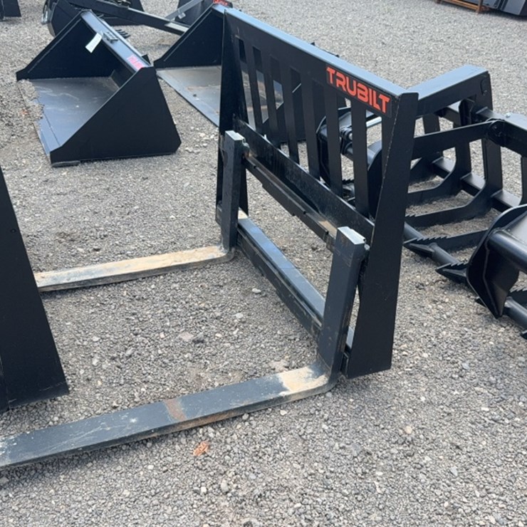 #2059 • TRUBILT 42" SKID STEER PALLET FORKS