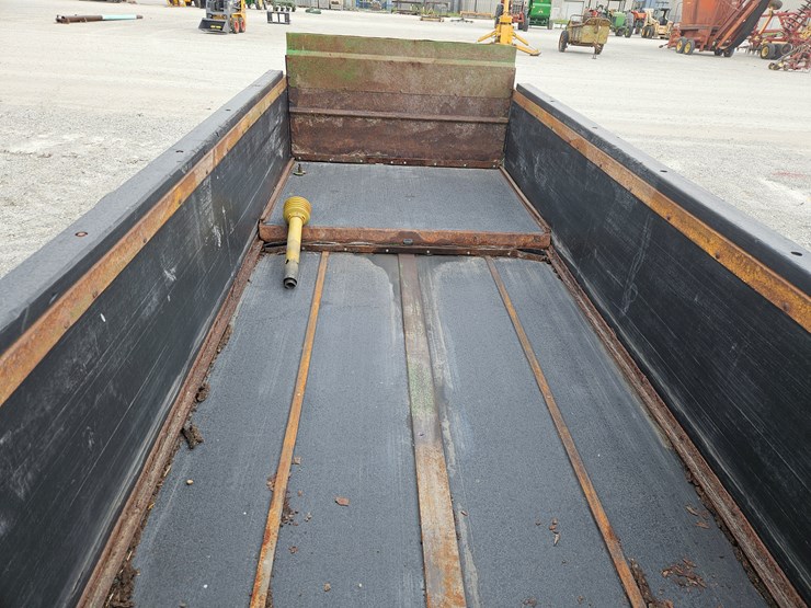 #201888-•-2011-pik-rite-790-manure-spreader-image-7