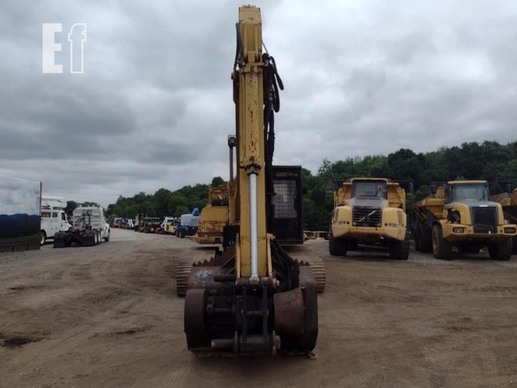 caterpillar-322l-image-2