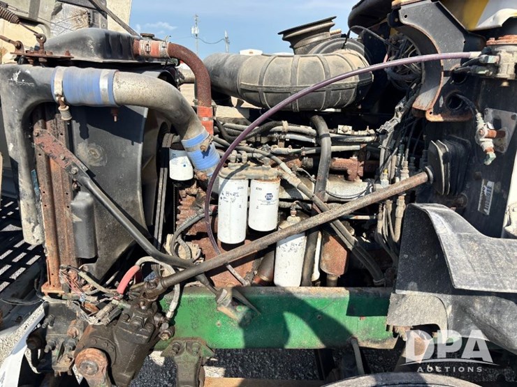 1995-mack-ch613-image-58