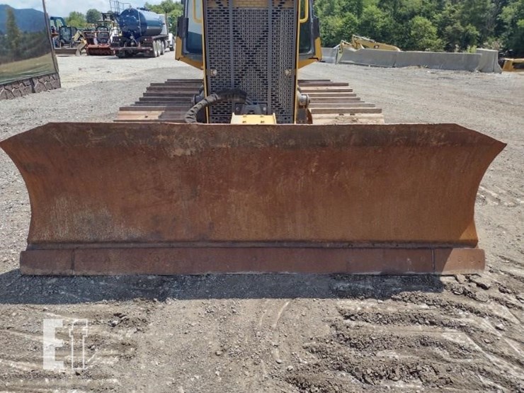2018-deere-450k-image-16