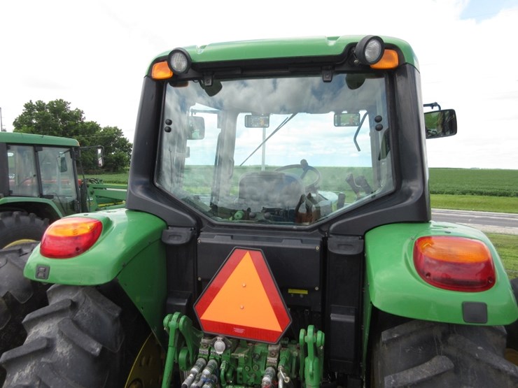 john-deere-7130-image-5