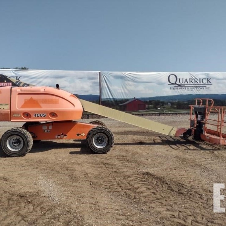 2007 JLG 400S