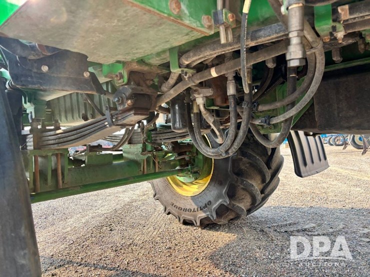 2019-john-deere-f4365-image-40