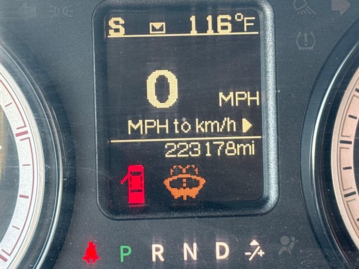 2017-dodge-ram-5500-image-33