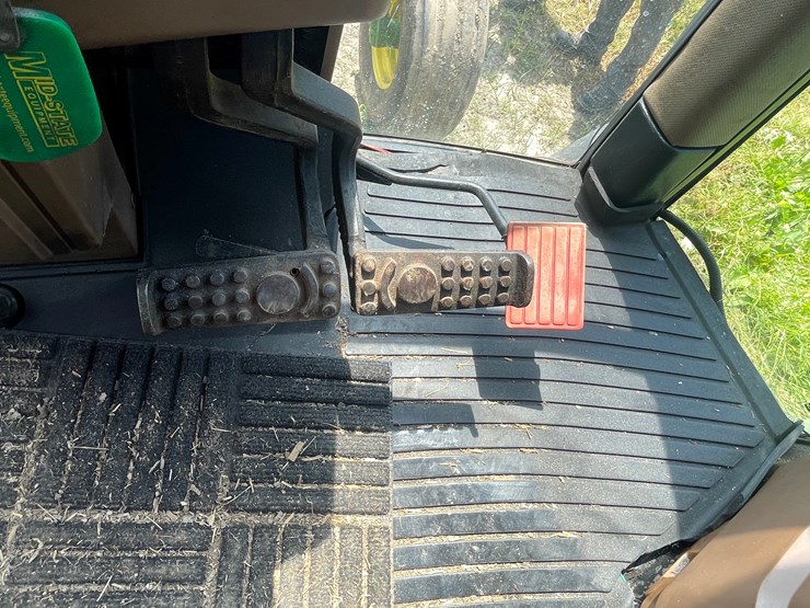 john-deere-7600-image-20