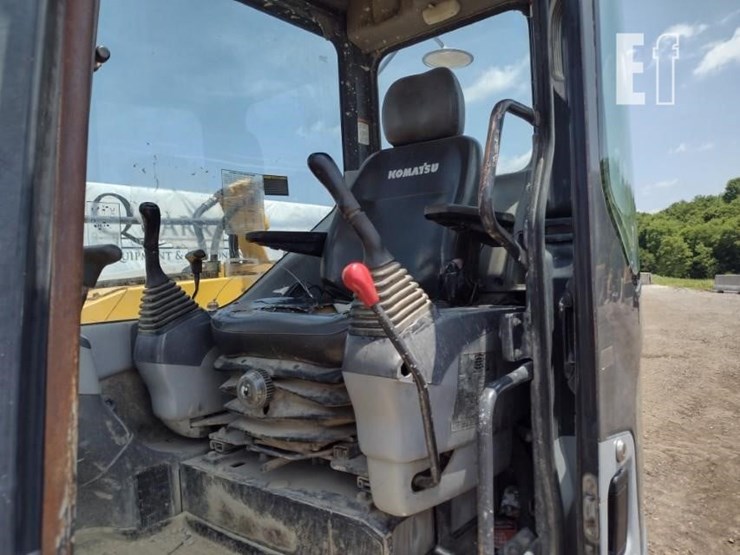 2007-komatsu-pc78mr-6-image-13