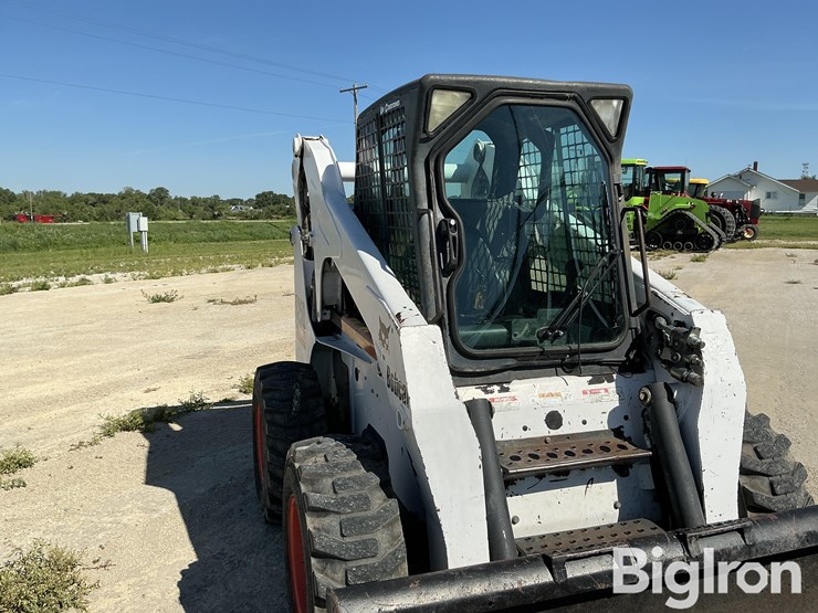 2002-bobcat-s250-image-10