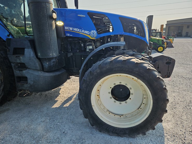 2015-new-holland-t8.410-image-19