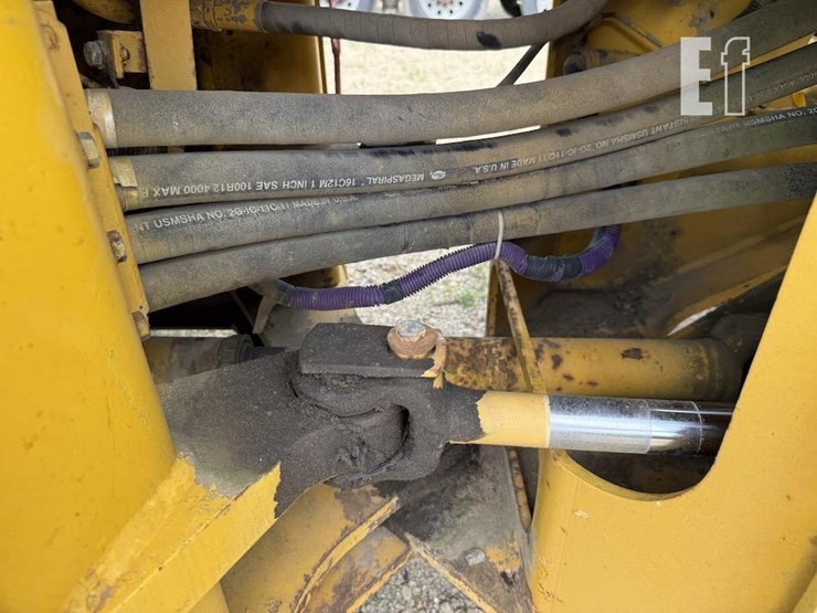 komatsu-wa250-image-12