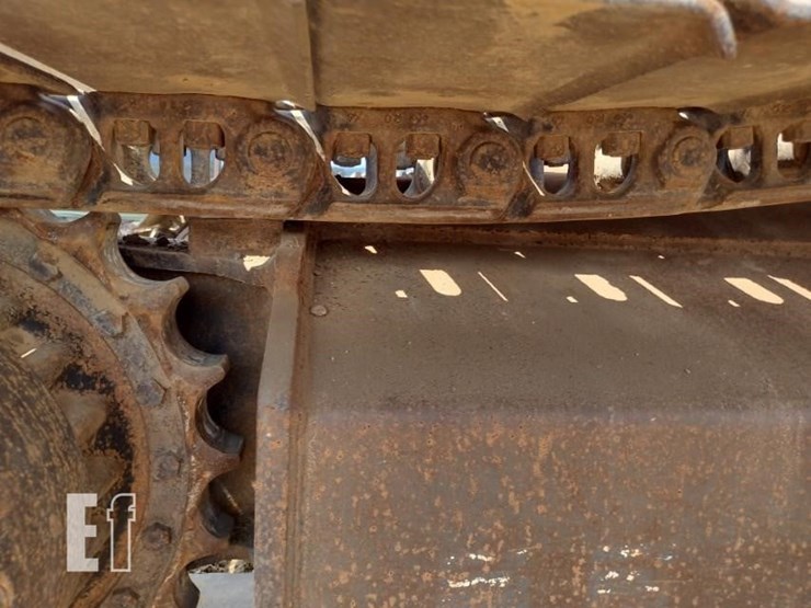 2011-komatsu-pc228us-lc-8-image-39