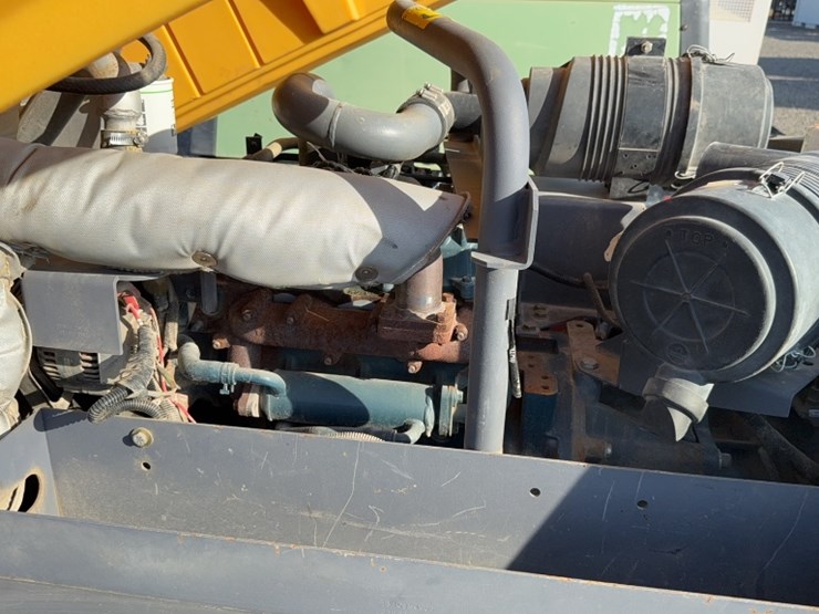 2015-atlas-copco-xas185kd7-image-12