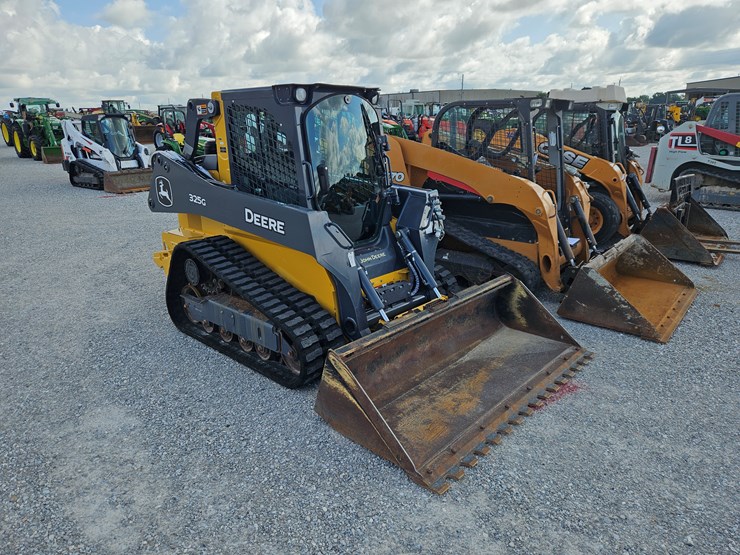 2022-deere-325g-image-1