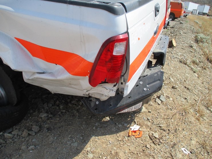 2015-ford-f250-xl-image-6