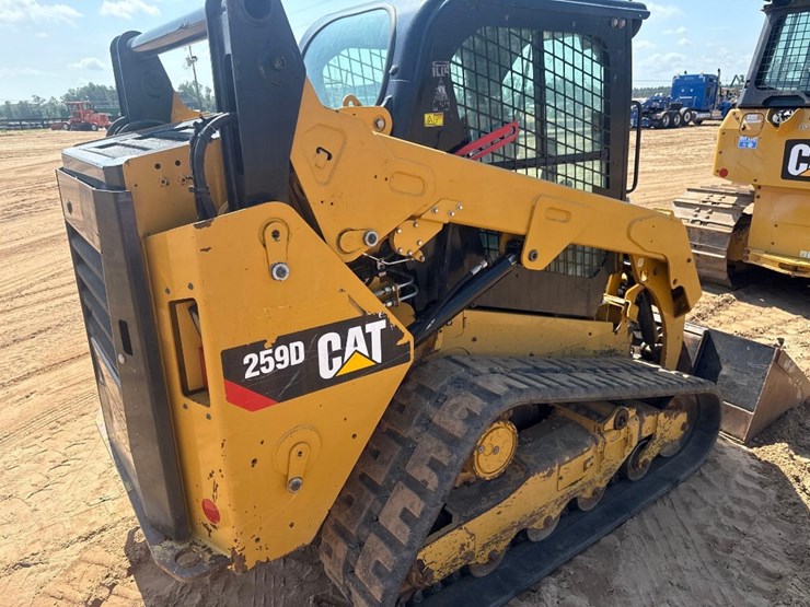 caterpillar-259d-image-12