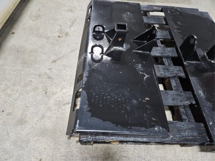 #396-•-new-do-all-reciever-hitch-plate-image-5