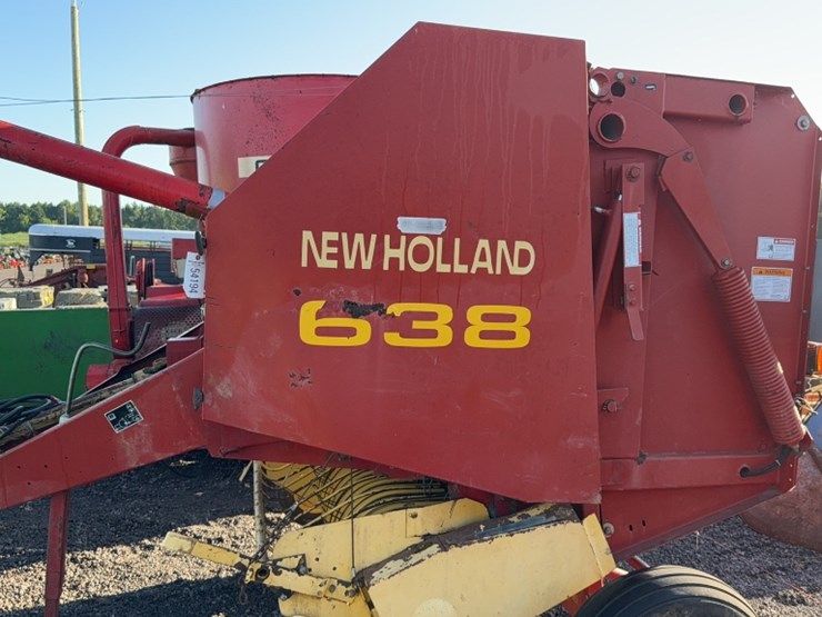 new-holland-638-image-8