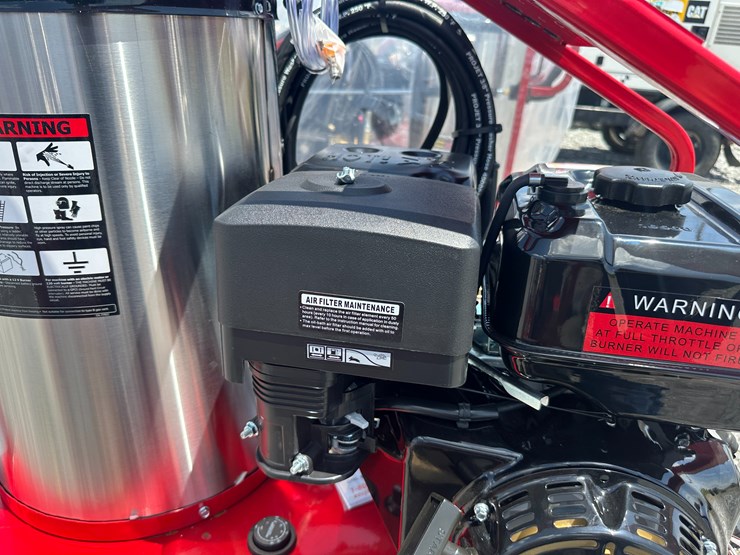 #3-•-unused-magnum-4000-series-hot-water-pressure-washer-252766-inv#:-24640-image-20