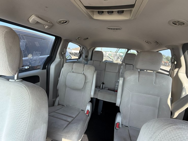 2006-dodge-grand-caravan-image-52