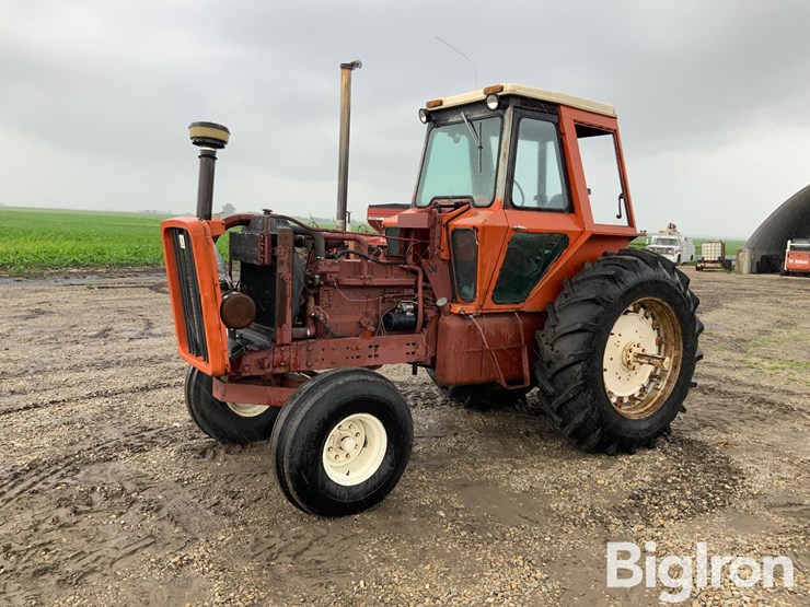 1973-allis-chalmers-7030-image-1