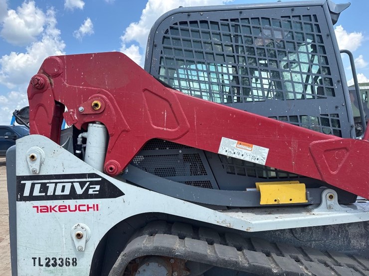 2023-takeuchi-tl10v2-image-22