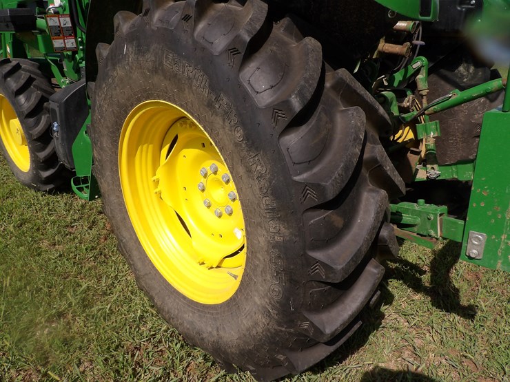 2019-john-deere-5090e-image-7