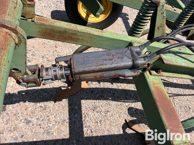 john-deere-1600-image-19