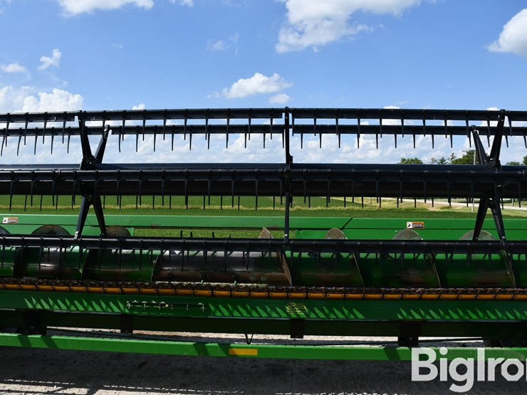 2004-john-deere-635f-image-18