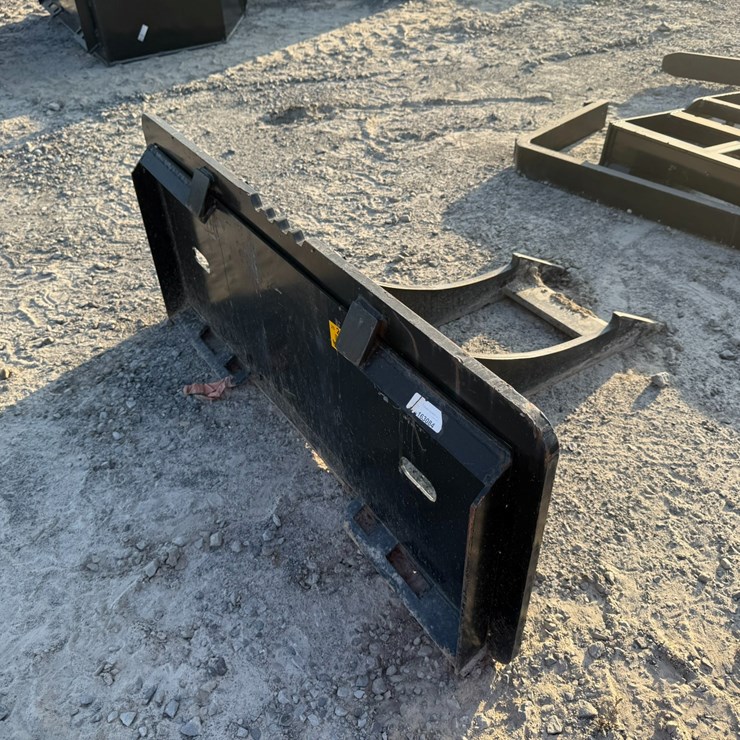 #2079 • Skid Steer Stump Puller Inv#: 24827