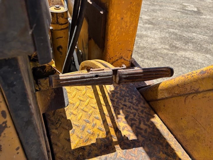 deere-510d-image-36