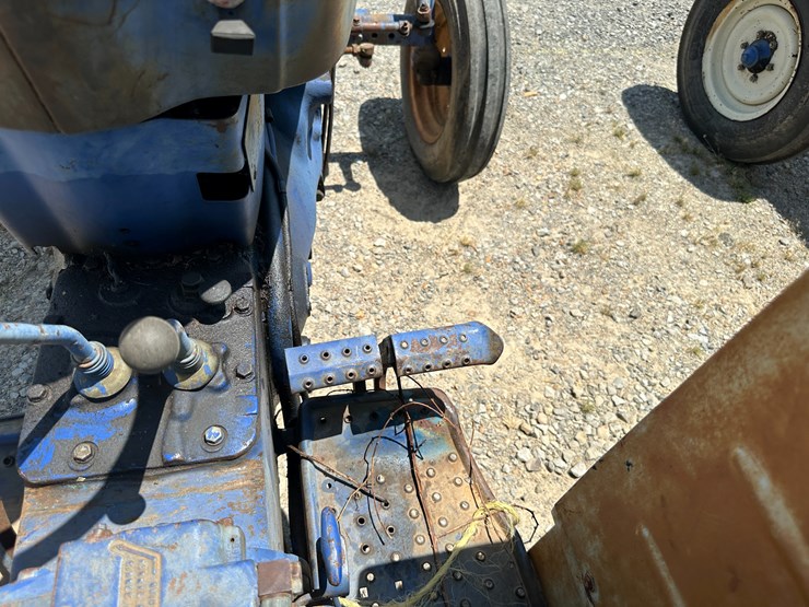 farmtrac-60-image-41