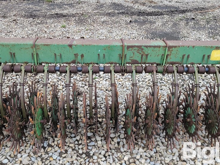 john-deere-400-image-11