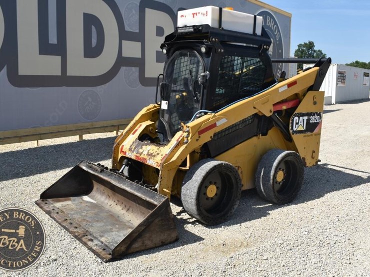 2018-caterpillar-262d-image-5