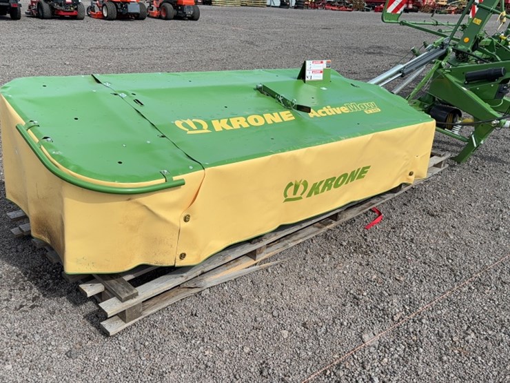 2025-krone-activemow-r240-image-2