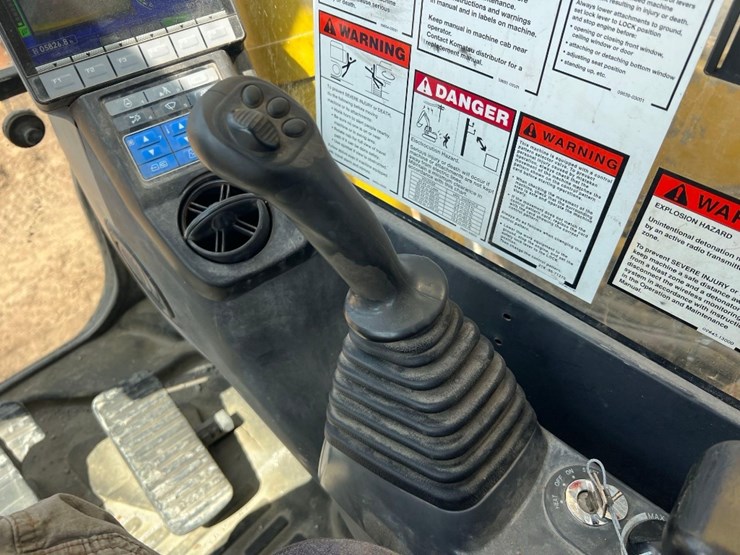2020-komatsu-pc360-lc-11-image-40