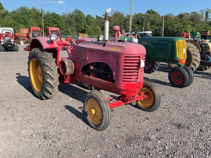 massey-ferguson-102-image-3