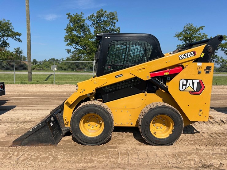 2019-caterpillar-262d3-image-1