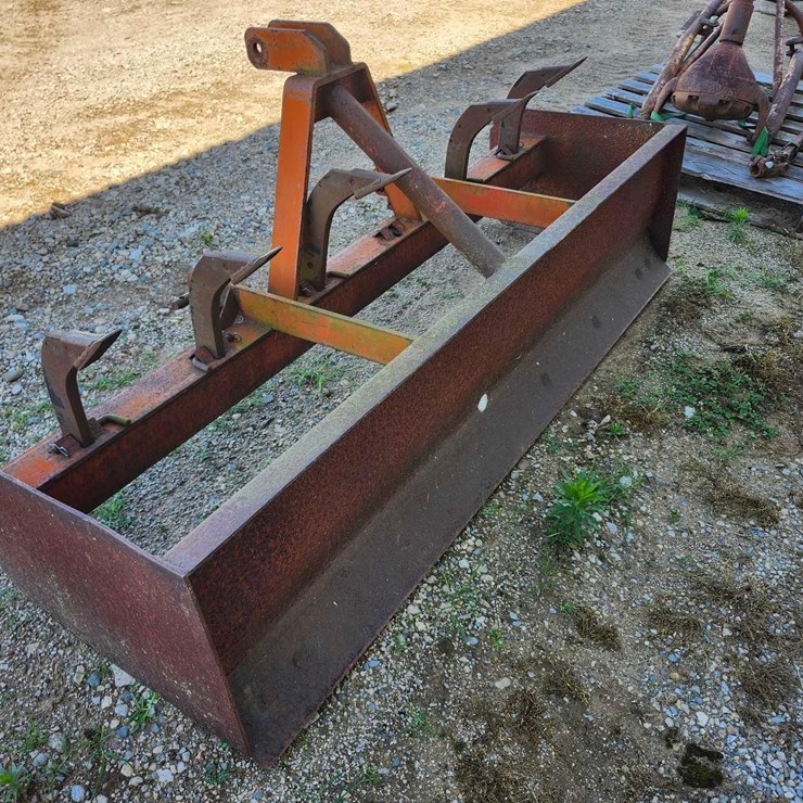 6ft box blade, 6 shanks, 1 shank missing