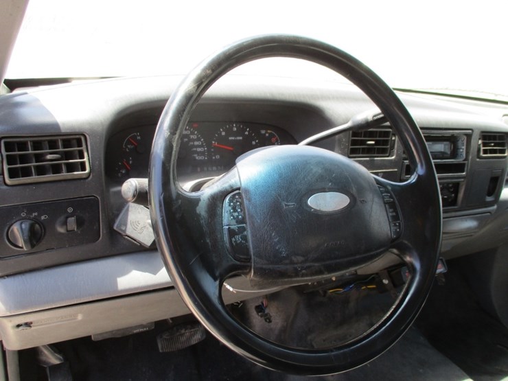 2002-ford-f450-sd-image-12