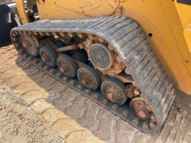 2016-caterpillar-257d-image-20