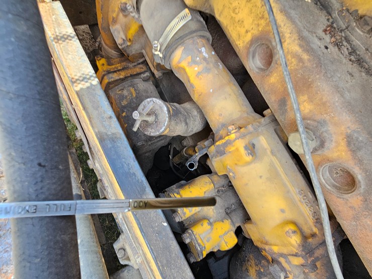 caterpillar-d4d-image-43