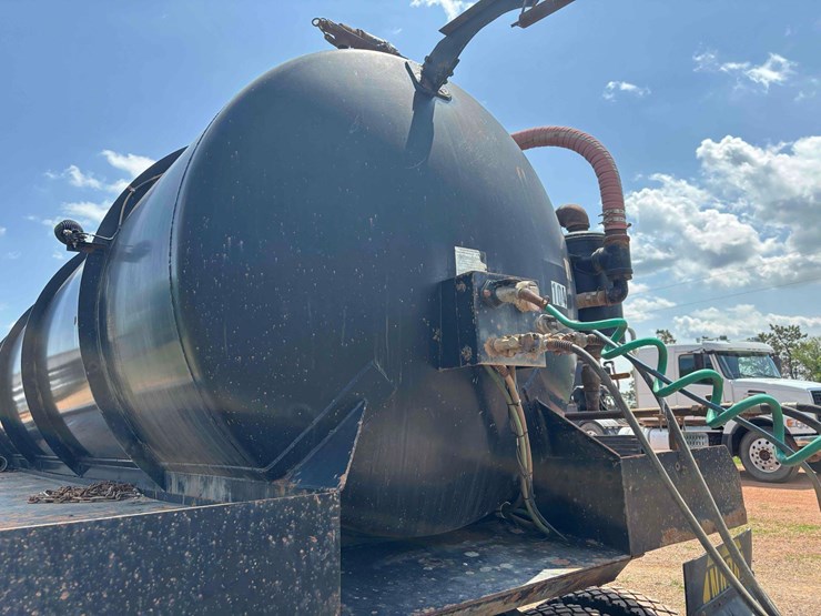 streamline-precision-vac-tanker-trailer-image-8